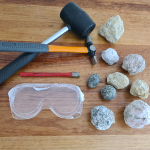 Game - Find and Break open real Geodes